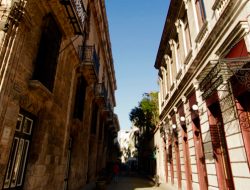 Cuba guide for americans havana street
